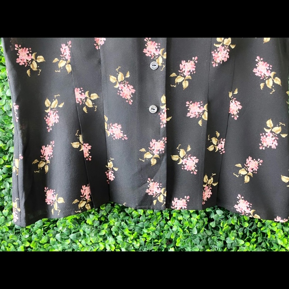 vintage 90’s Floral Jones New York blouse - Picture 5 of 8